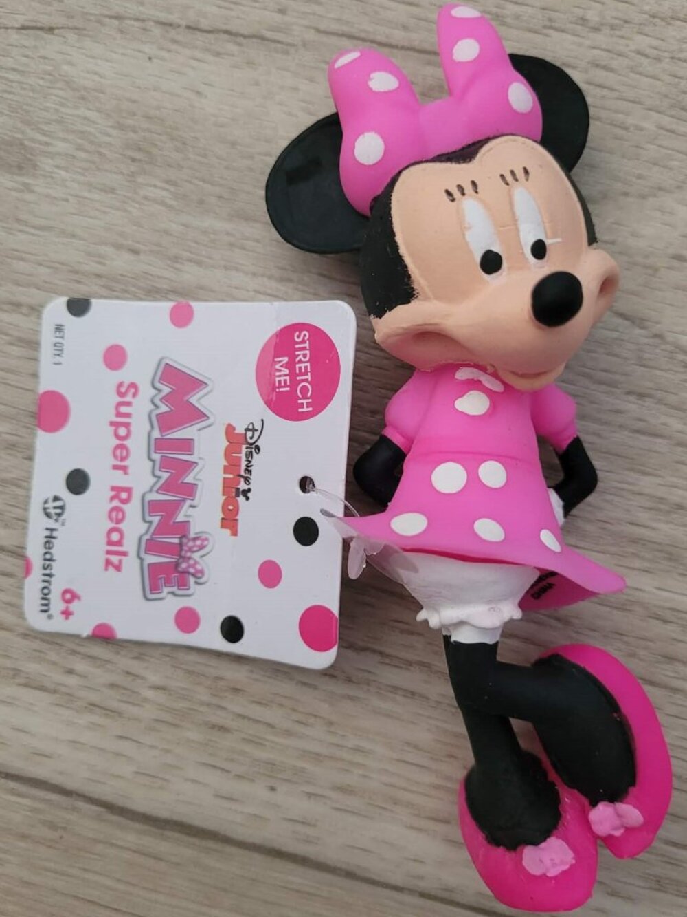 new DISNEY JUNIOR MINNIE MOUSE SUPER REALZ stretchy squishy